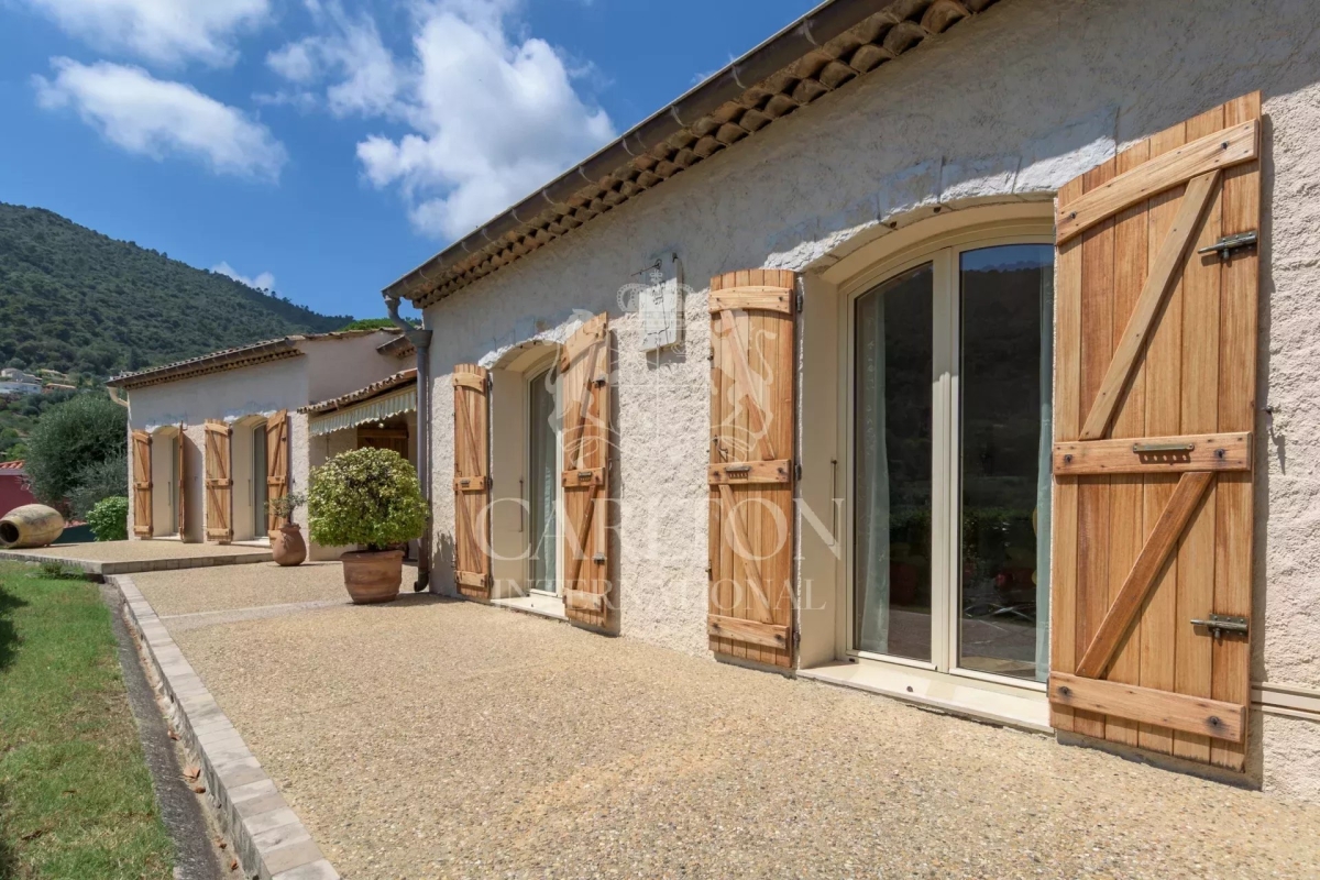Luxury House for sale in Falicon, 1 090 000 €, Photo 2