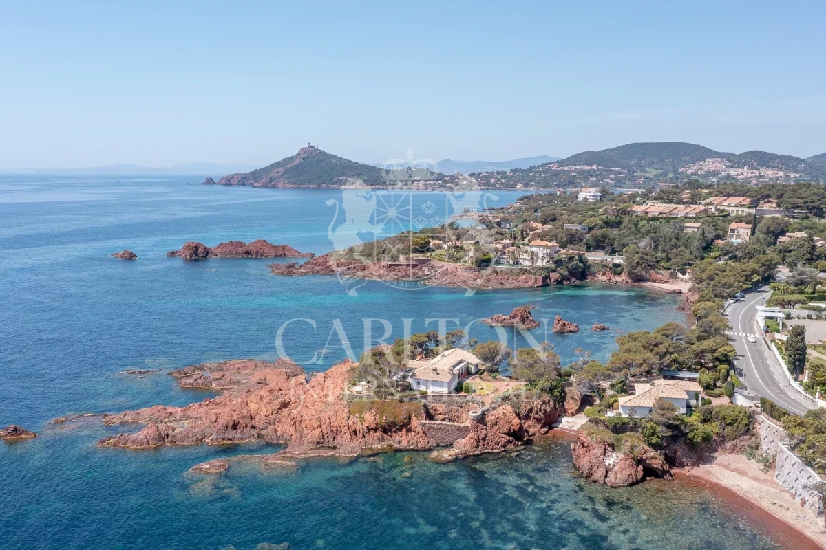 Luxury House for sale in Saint-Raphaël, 10 900 000 €, Photo 3