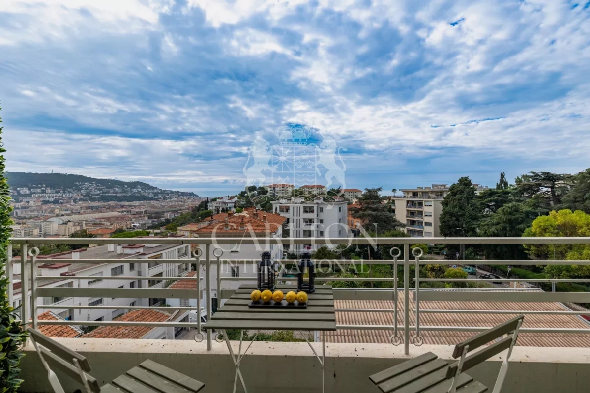 Luxury Apartment for sale in Nice, 650 000 €, Photo 3