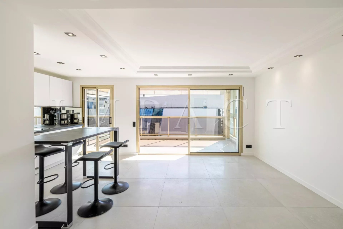 Appartement de luxe à vendre à Cannes, 1 590 000 €, Photo 3