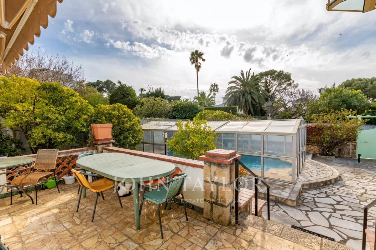 Luxury House for sale in Cap d'Antibes, 2 150 000 €, Photo 4