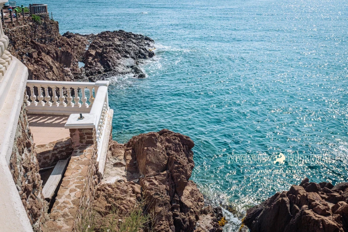 Luxury House for sale in Saint-Raphaël, 3 980 000 €, Photo 7