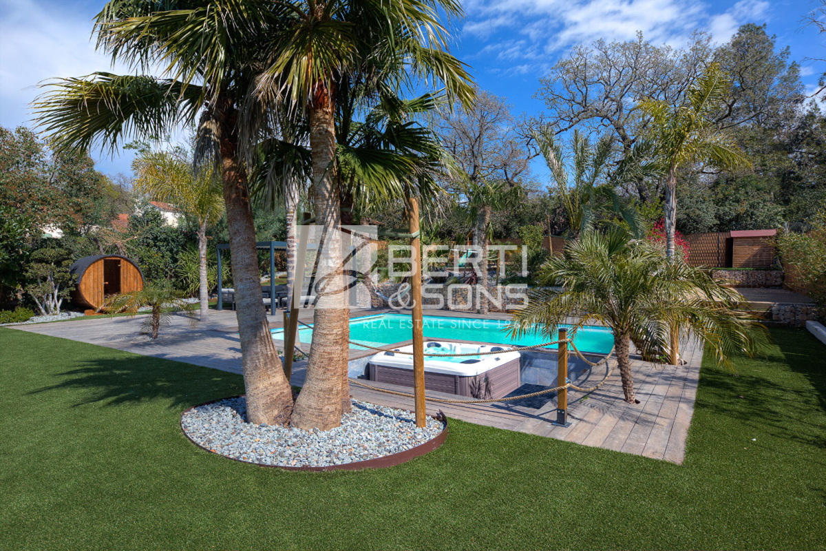 Luxury House for sale in Fréjus, 1 199 000 €, Photo 4