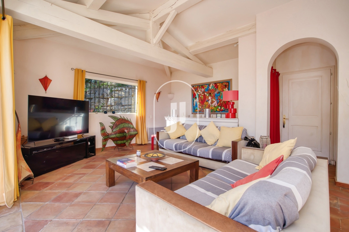 Luxury House for sale in Cavalaire-sur-Mer, 1 450 000 €, Photo 6