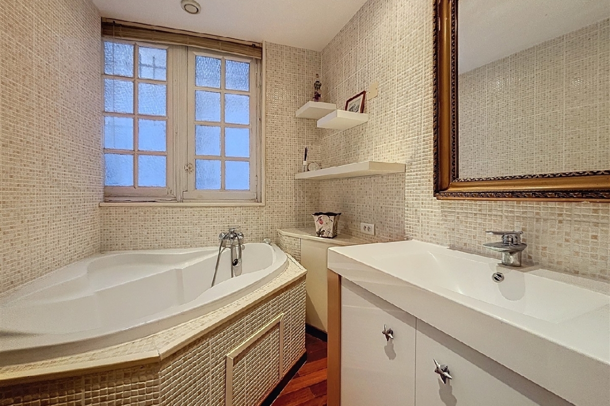 Appartement de luxe à vendre à Nîmes, 336 000 €, Photo 5