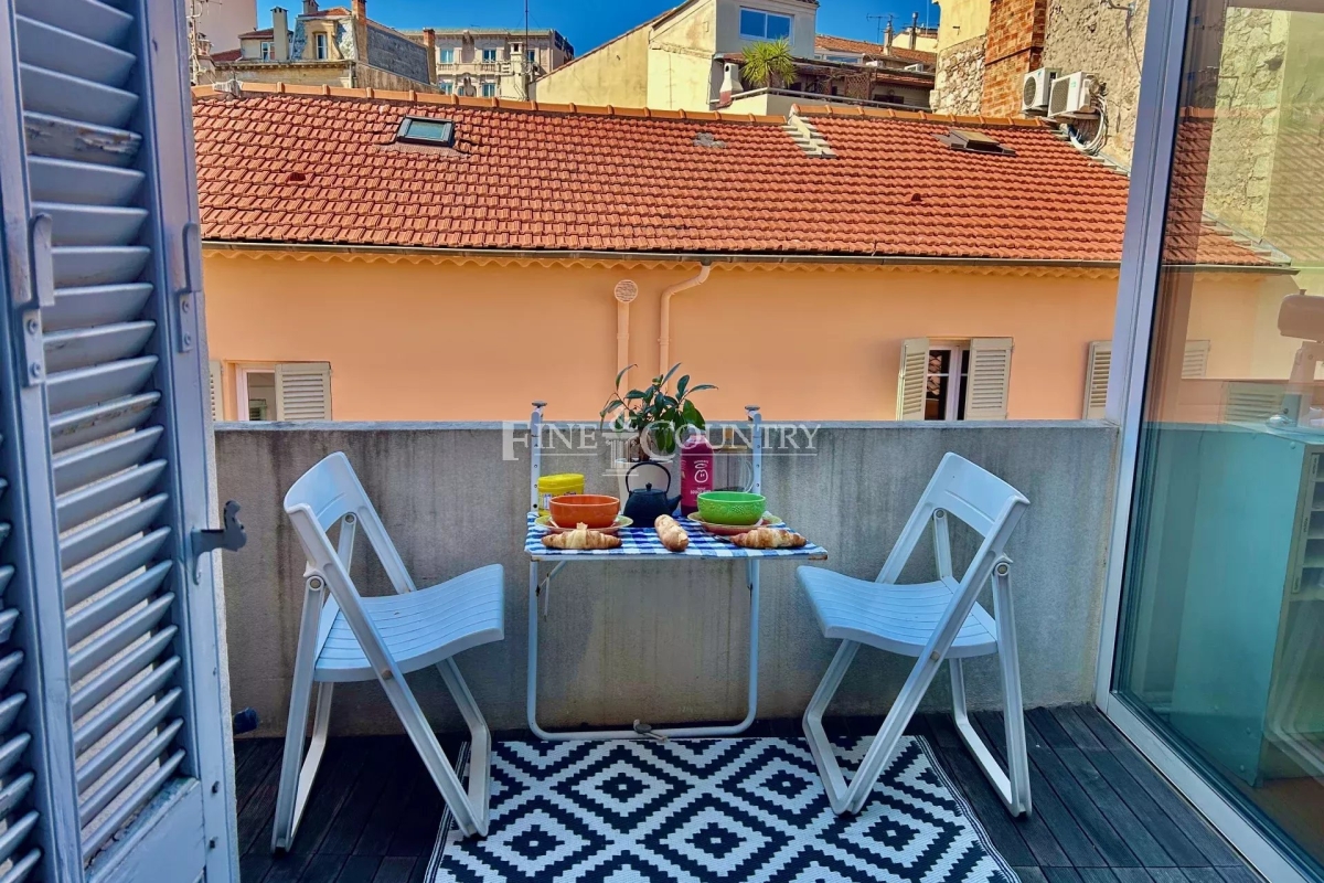 Luxury Apartment for sale in Cannes, 499 000 €, Photo 1