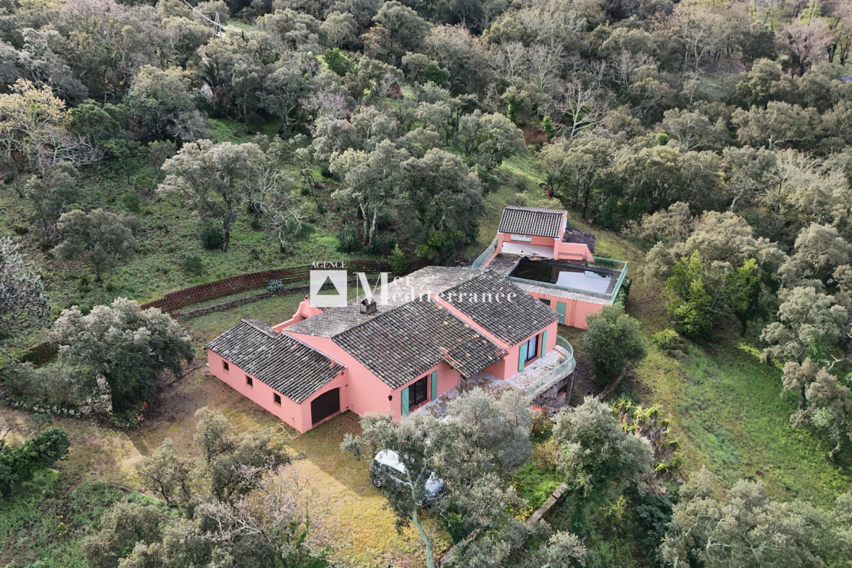 Maison de luxe à vendre à La Môle, 1 400 000 €, Photo 1