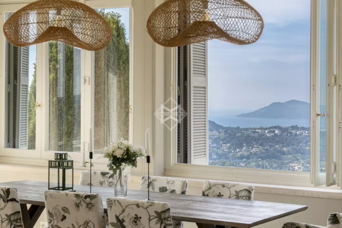 Maison de luxe à vendre à Mougins, 2 200 000 €, Photo 3