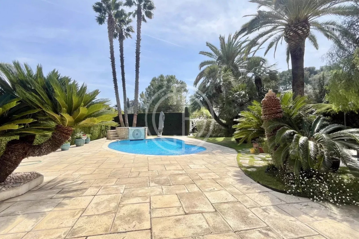 Maison de luxe à vendre à Mougins, 1 380 000 €, Photo 2