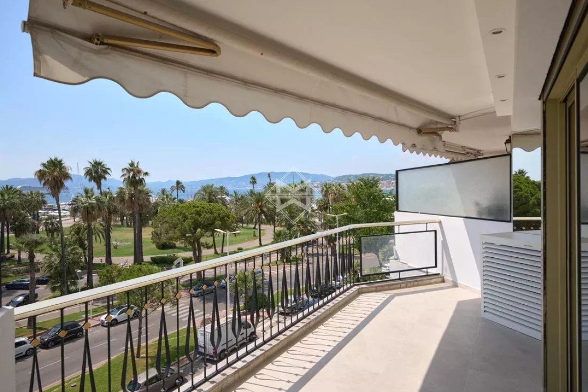 Luxury Apartment for sale in Cannes, 2 690 000 €, Photo 3