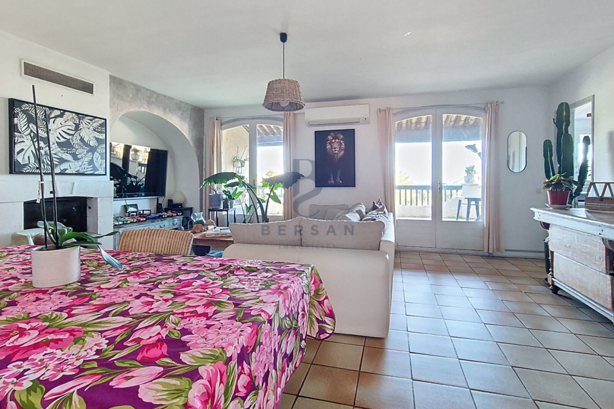 Maison de luxe à vendre à Saint-Raphaël, 799 000 €, Photo 7