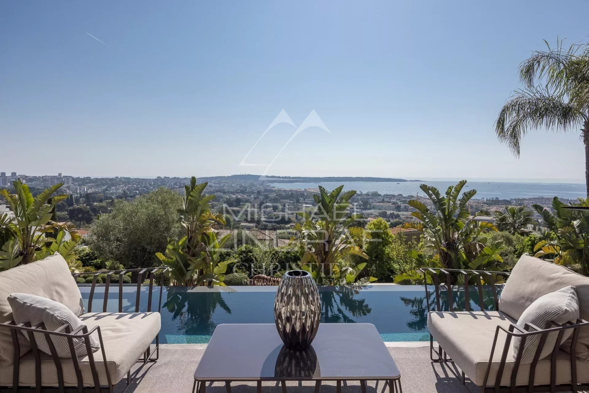 Luxury House for sale in Cannes, 11 800 000 €, Photo 2