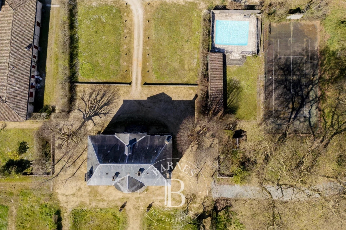 Maison de luxe à vendre à Mérignac, 3 950 000 €, Photo 2