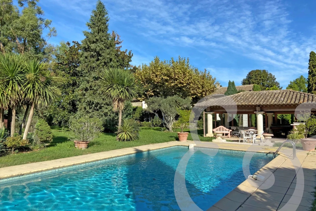 Luxury House for sale in Sénas, 1 590 000 €, Photo 3
