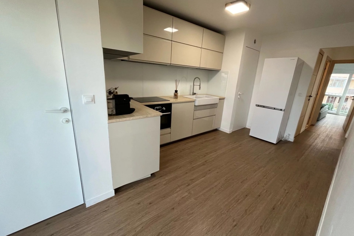 Appartement de luxe à vendre à Le Golfe Juan, 295 000 €, Photo 4