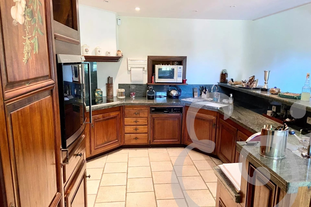 Luxury House for sale in Sénas, 1 590 000 €, Photo 6