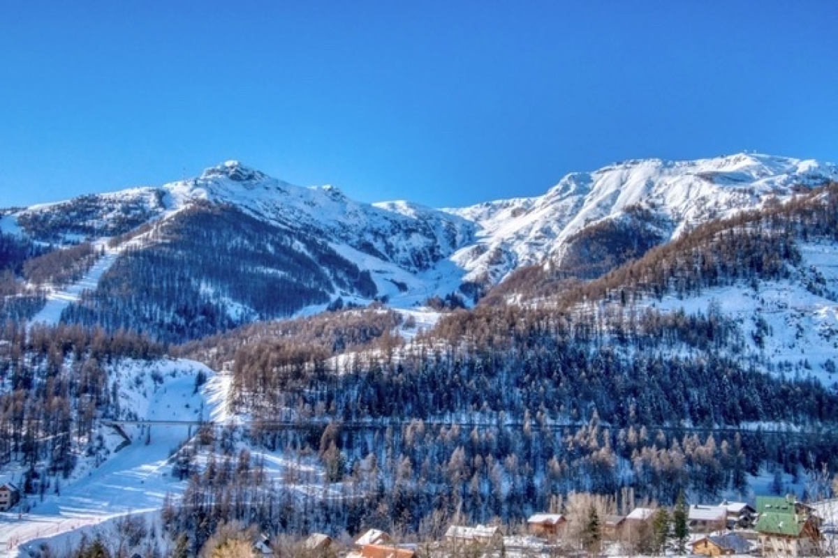 Maison de luxe à vendre à Auron, 3 950 000 €, Photo 1
