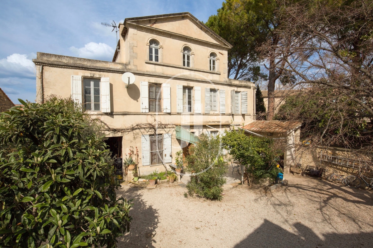Luxury House for sale in Mouriès, 1 590 000 €, Photo 1