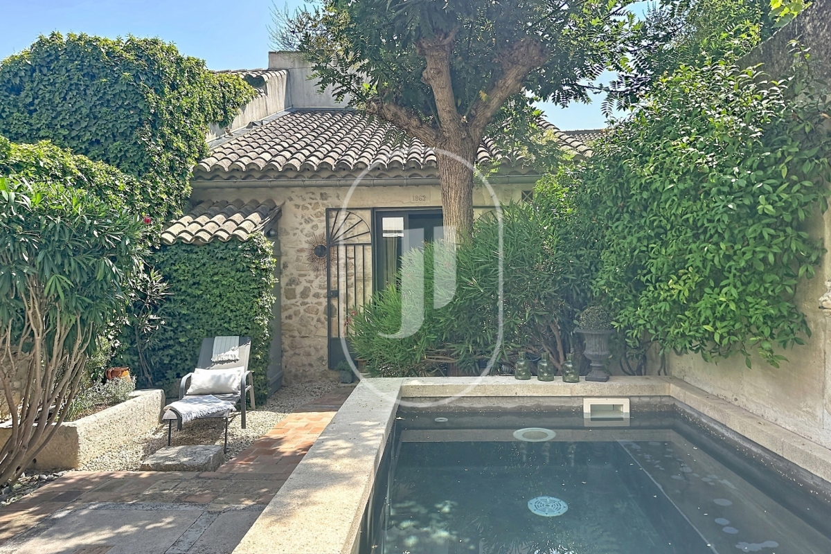 Luxury House for sale in Mouriès, 920 000 €, Photo 2