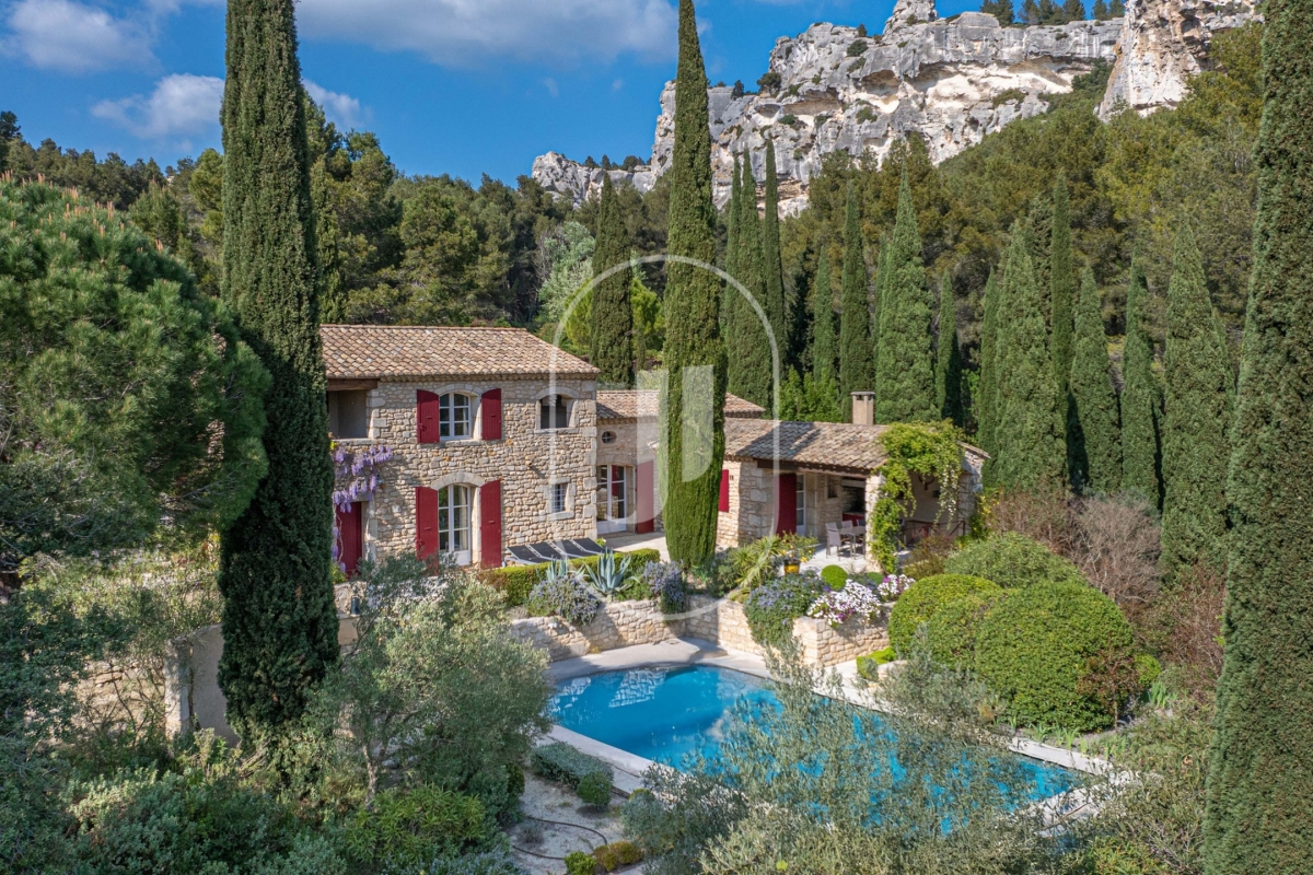Luxury House for sale in Les Baux-de-Provence, 2 695 000 €, Photo 2