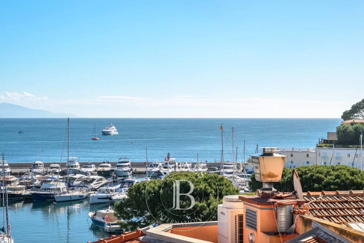 Appartement de luxe à vendre à Saint-Jean-Cap-Ferrat, 756 000 €, Photo 2