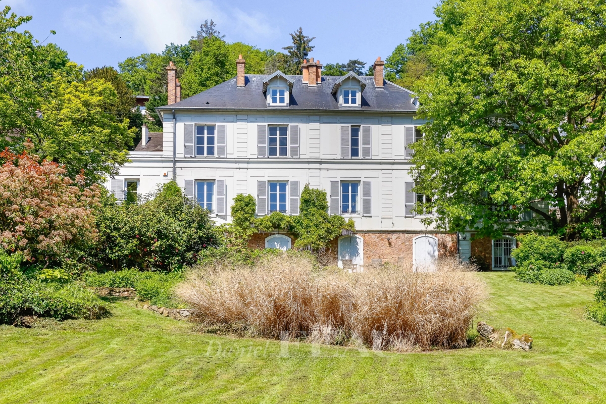 Maison de luxe à vendre à Jouy-en-Josas, 1 380 000 €, Photo 1
