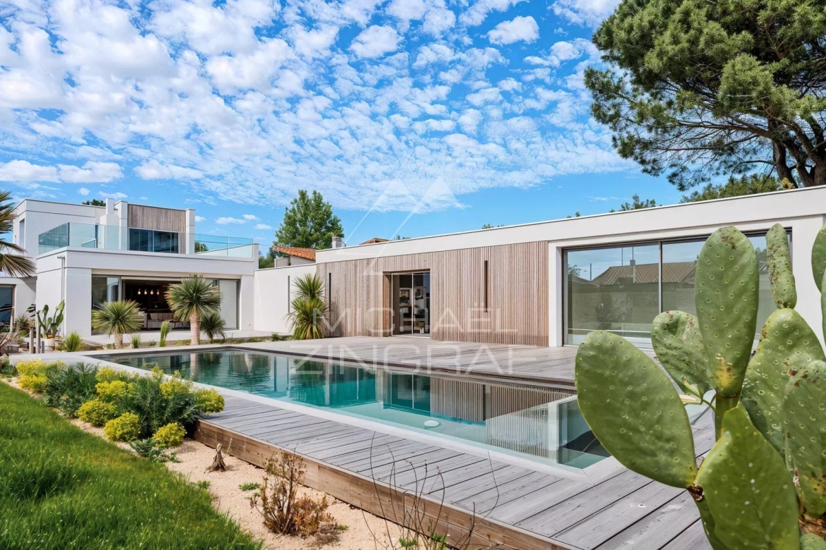 Luxury House for sale in Gujan-Mestras, 1 470 000 €, Photo 2