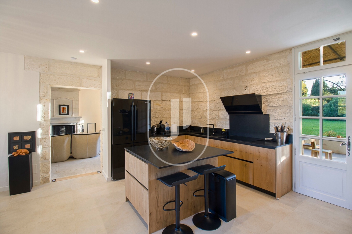 Luxury House for sale in Saint-Rémy-de-Provence, 2 490 000 €, Photo 5