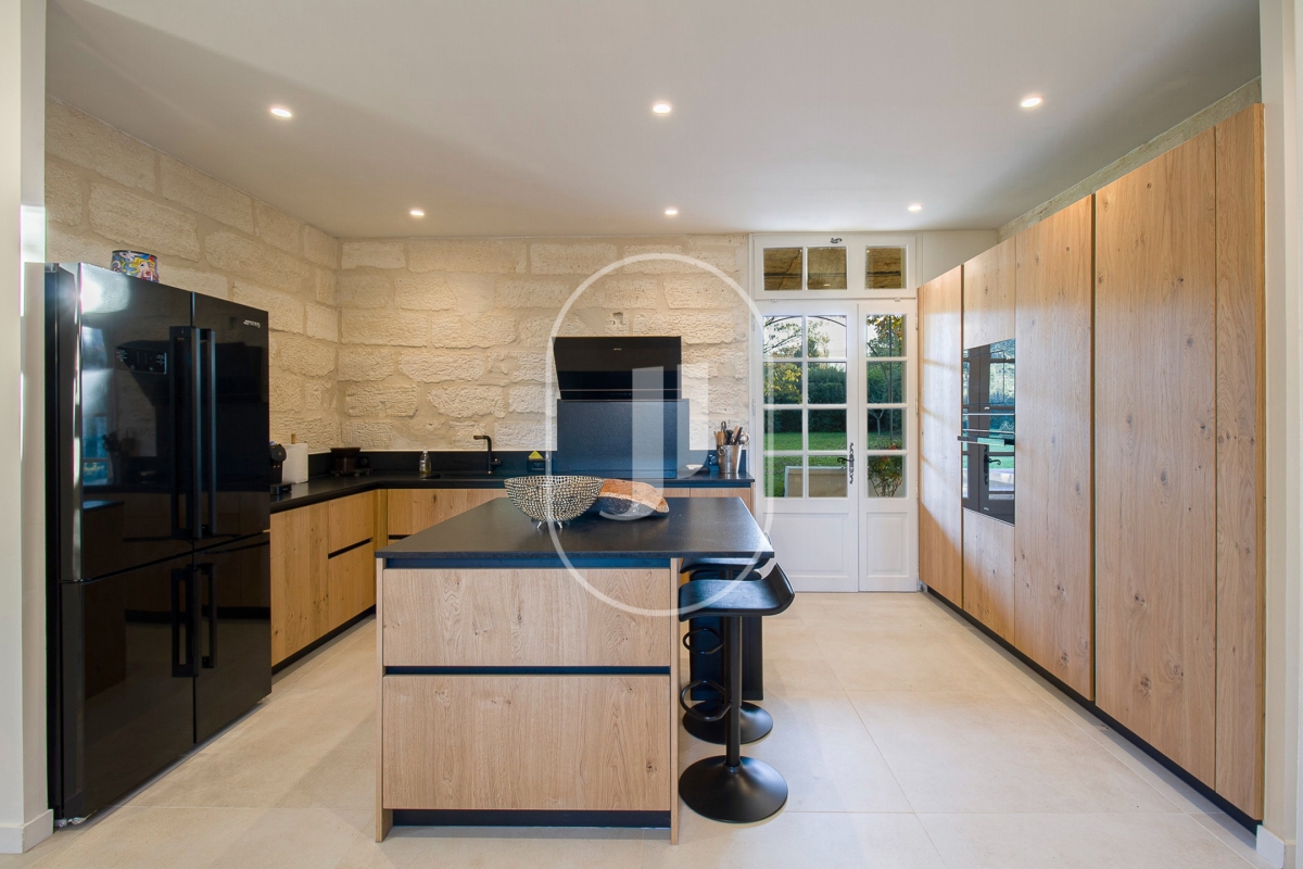 Luxury House for sale in Saint-Rémy-de-Provence, 2 490 000 €, Photo 6