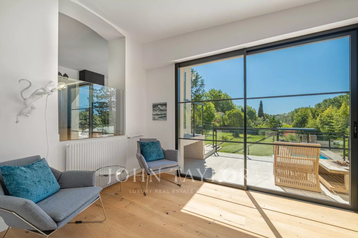 Luxury House for sale in Valbonne, 1 980 000 €, Photo 7