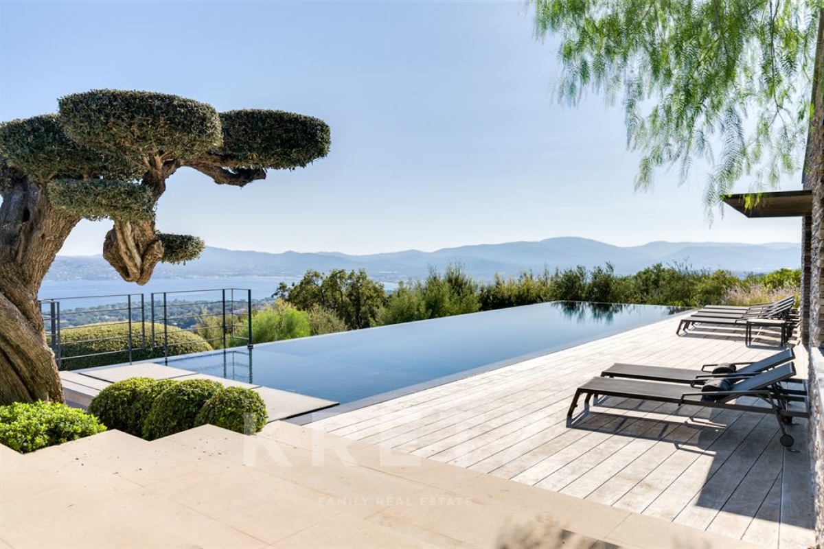 Maison de luxe à vendre à Saint-Tropez, 7 490 000 €, Photo 2