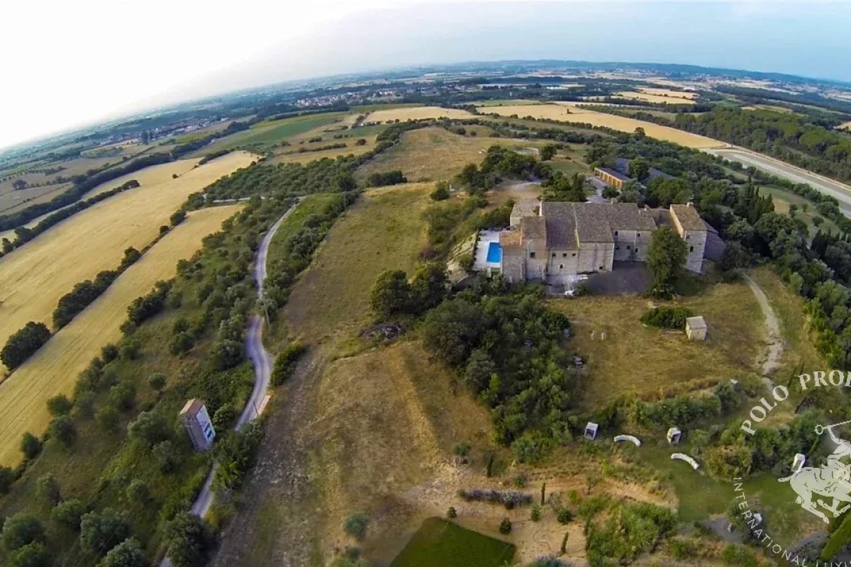 Maison de luxe à vendre à Figueres, 2 500 000 €, Photo 2