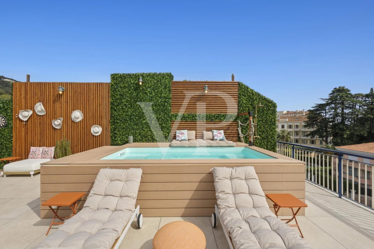 Luxury Apartment for sale in Cannes, 1 690 000 €, Photo 1