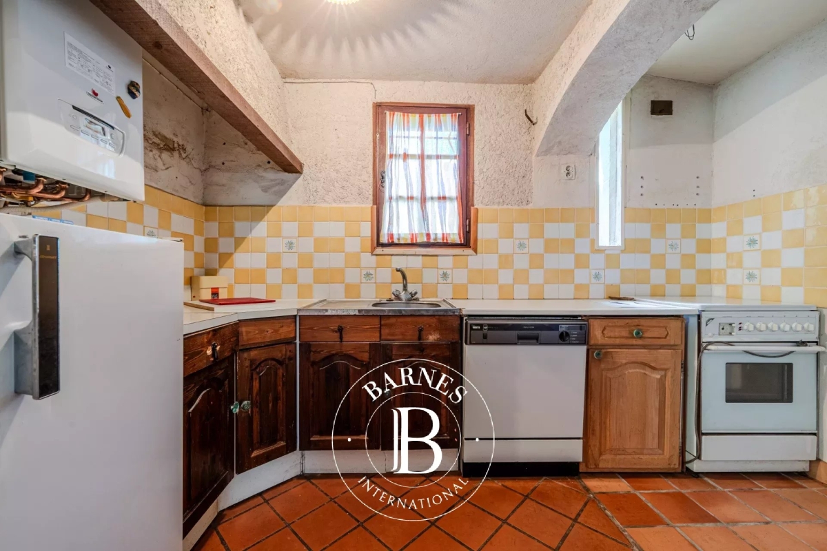 Luxury House for sale in Gordes, 760 000 €, Photo 5