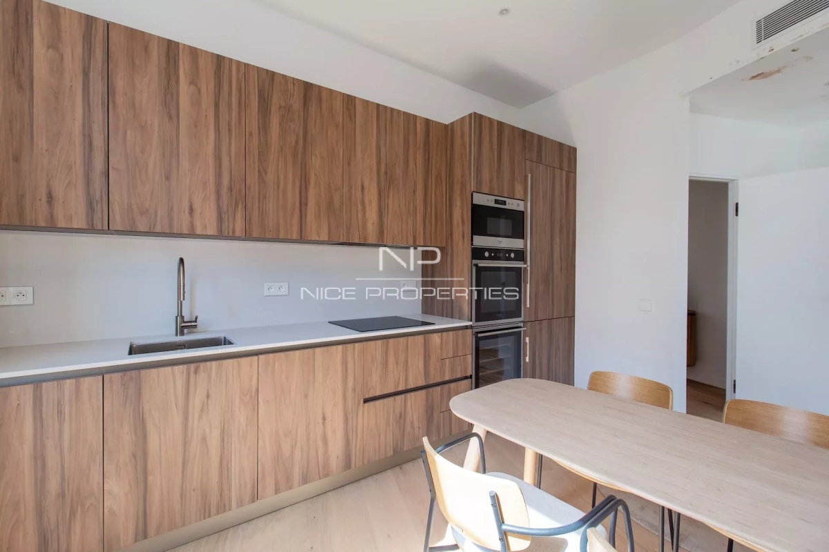 Luxury Apartment for sale in Nice, 990 000 €, Photo 7