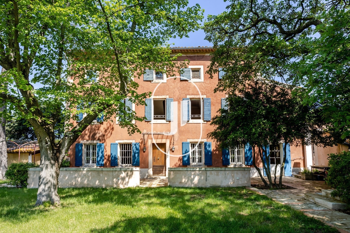 Maison de luxe à vendre à Oppède, 1 580 000 €, Photo 1