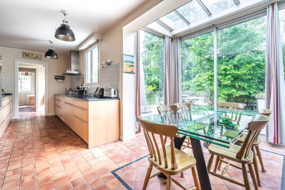 Maison de luxe à vendre à Saint-Germain-en-Laye, 2 500 000 €, Photo 6