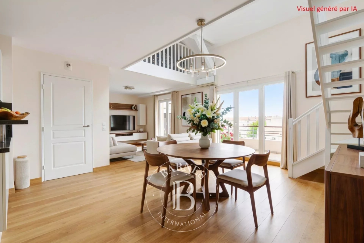 Appartement de luxe à vendre à Sainte-Maxime, 905 000 €, Photo 1