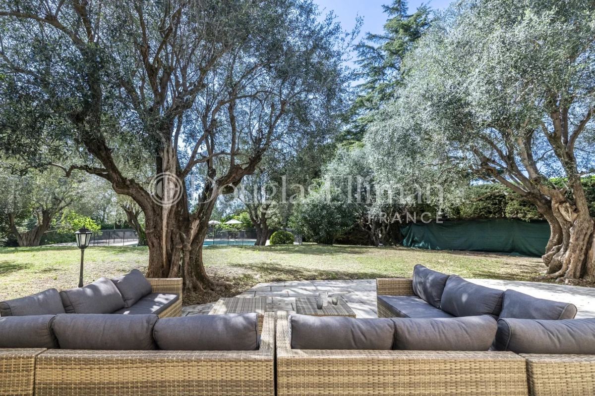 Luxury House for sale in Mougins, 1 850 000 €, Photo 5