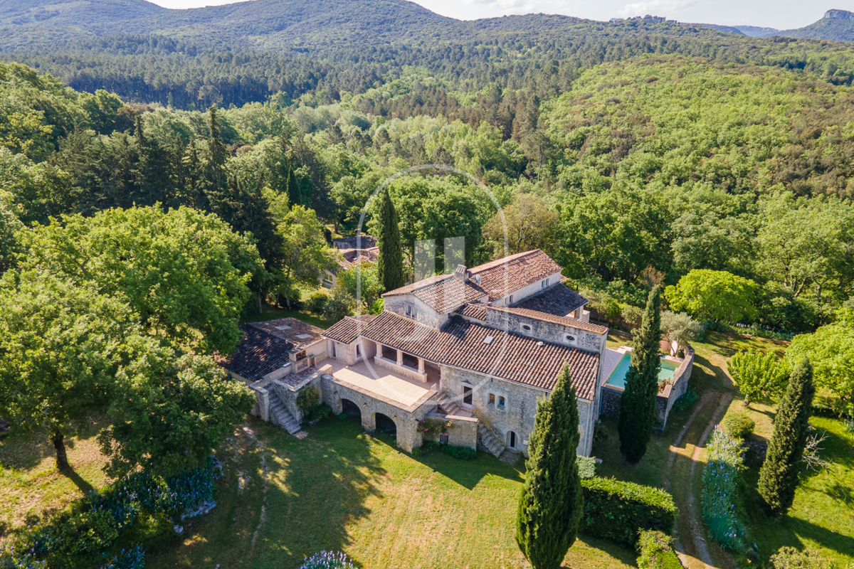 Luxury House for sale in Allègre-les-Fumades, 1 320 000 €, Photo 1
