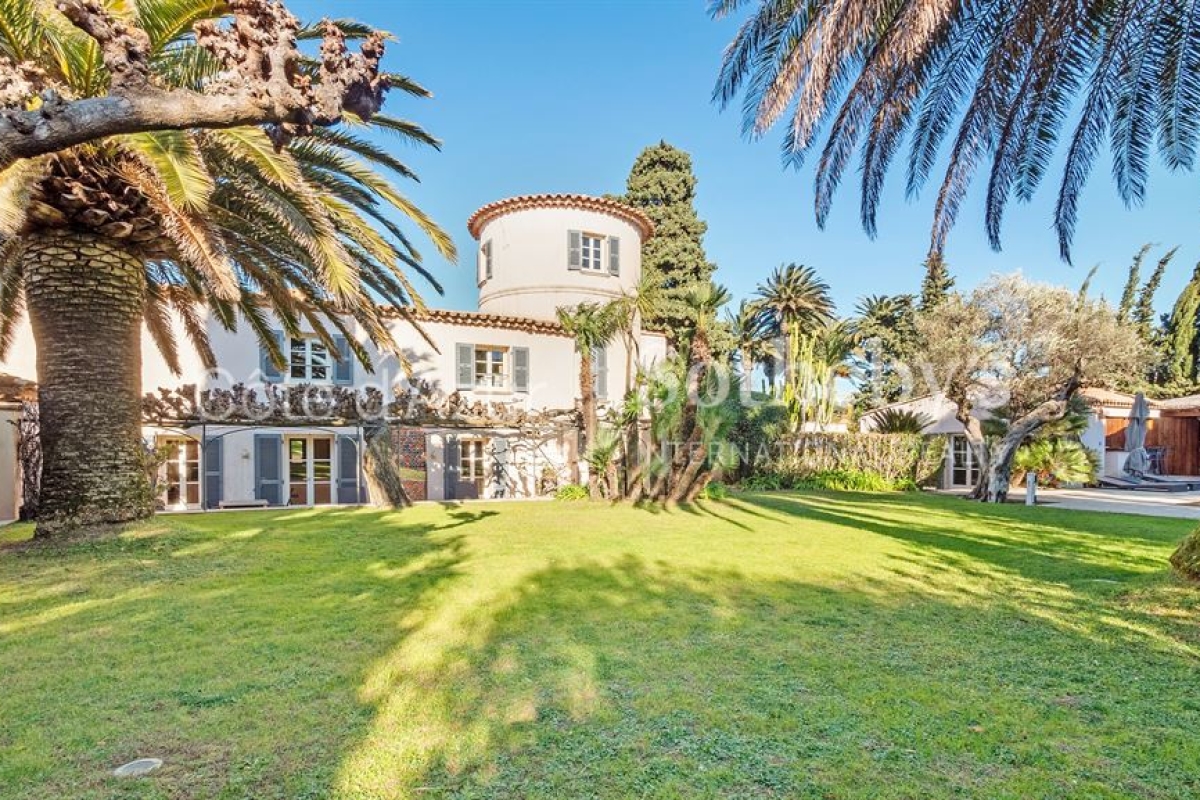 Luxury House for sale in Saint-Tropez, 7 490 000 €, Photo 2