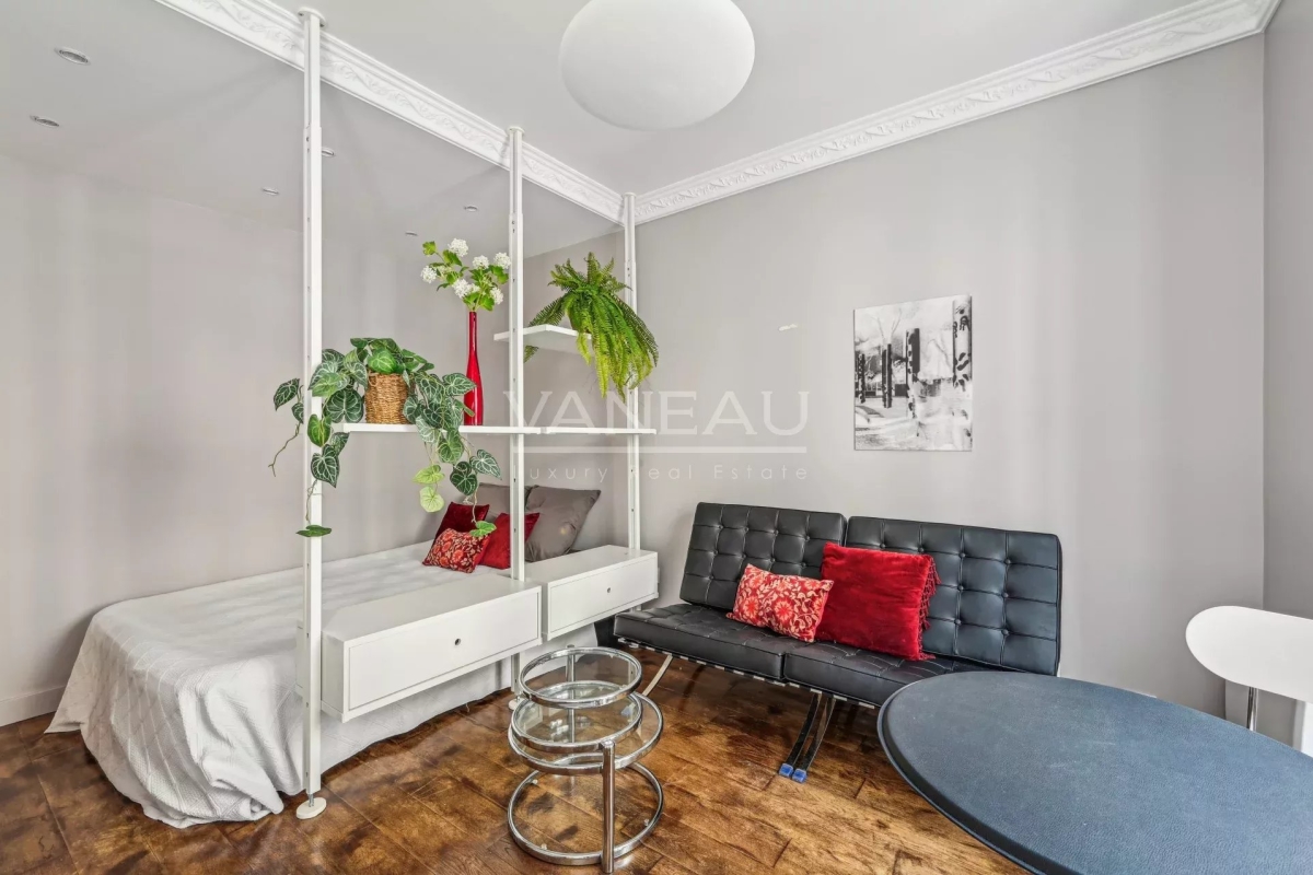 Luxury Apartment for sale in Paris 7Ème, 320 000 €, Photo 5