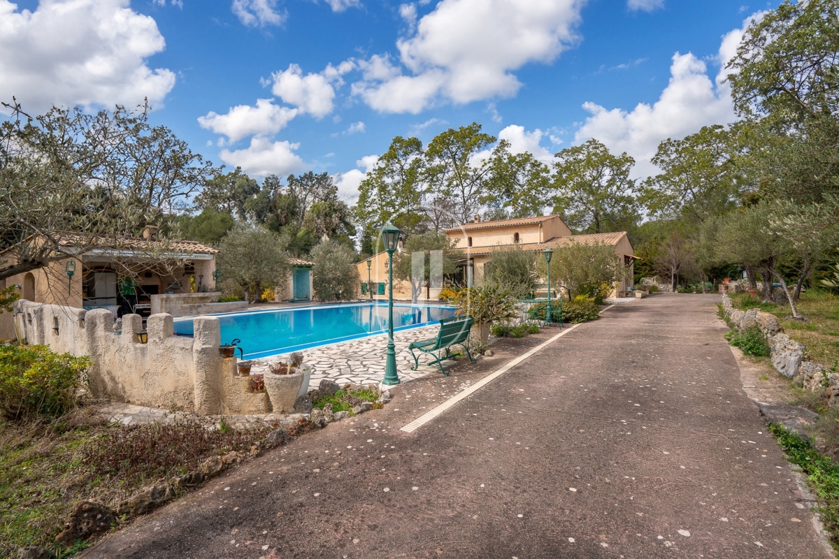 Maison de luxe à vendre à Lorgues, 650 000 €, Photo 1