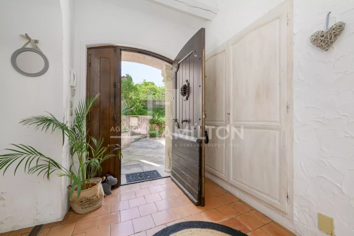 Luxury House for sale in Vence, 879 000 €, Photo 3