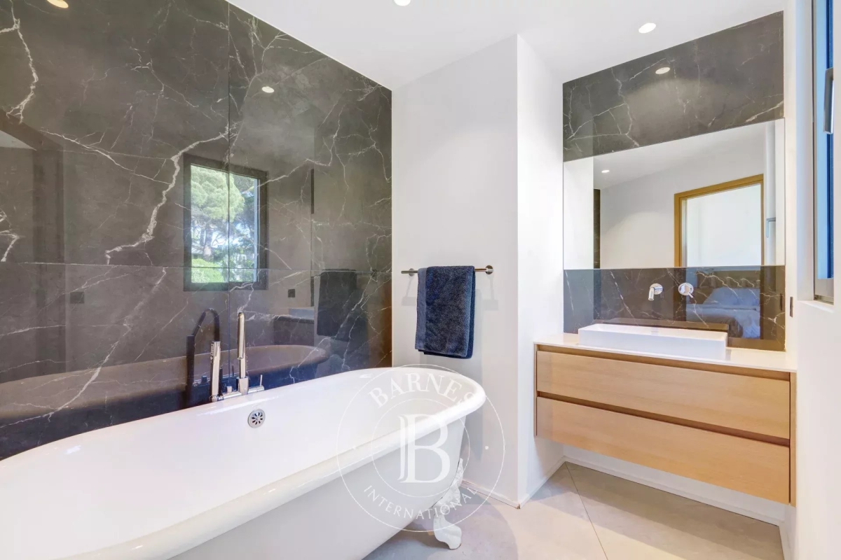 Luxury House for sale in Grimaud, 4 200 000 €, Photo 5