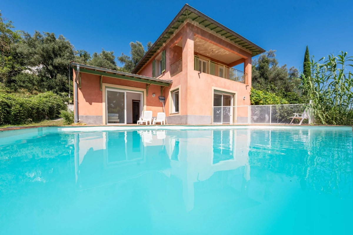 Maison de luxe à vendre à Falicon, 825 000 €, Photo 1