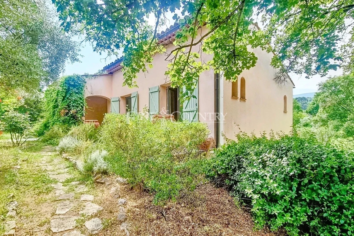 Maison de luxe à vendre à Fayence, 649 000 €, Photo 1