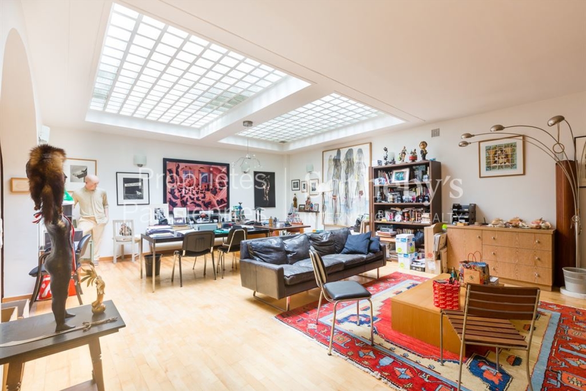 Luxury House for sale in Paris 9ème, 5 500 000 €, Photo 2