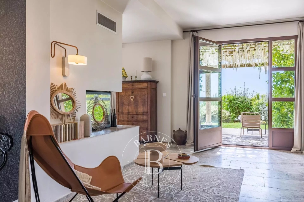 Maison de luxe à vendre à Châteauneuf-Grasse, 2 250 000 €, Photo 3