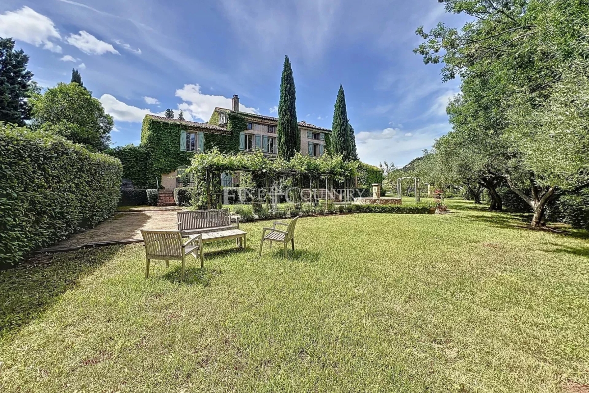 Maison de luxe à vendre à Gonfaron, 1 095 000 €, Photo 3
